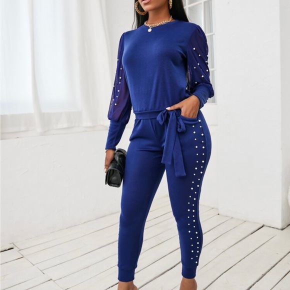 Sweatshirt set adorned with pearls! - Picture 1 of 5